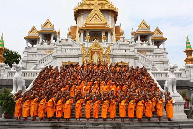 Монахи Тайланда